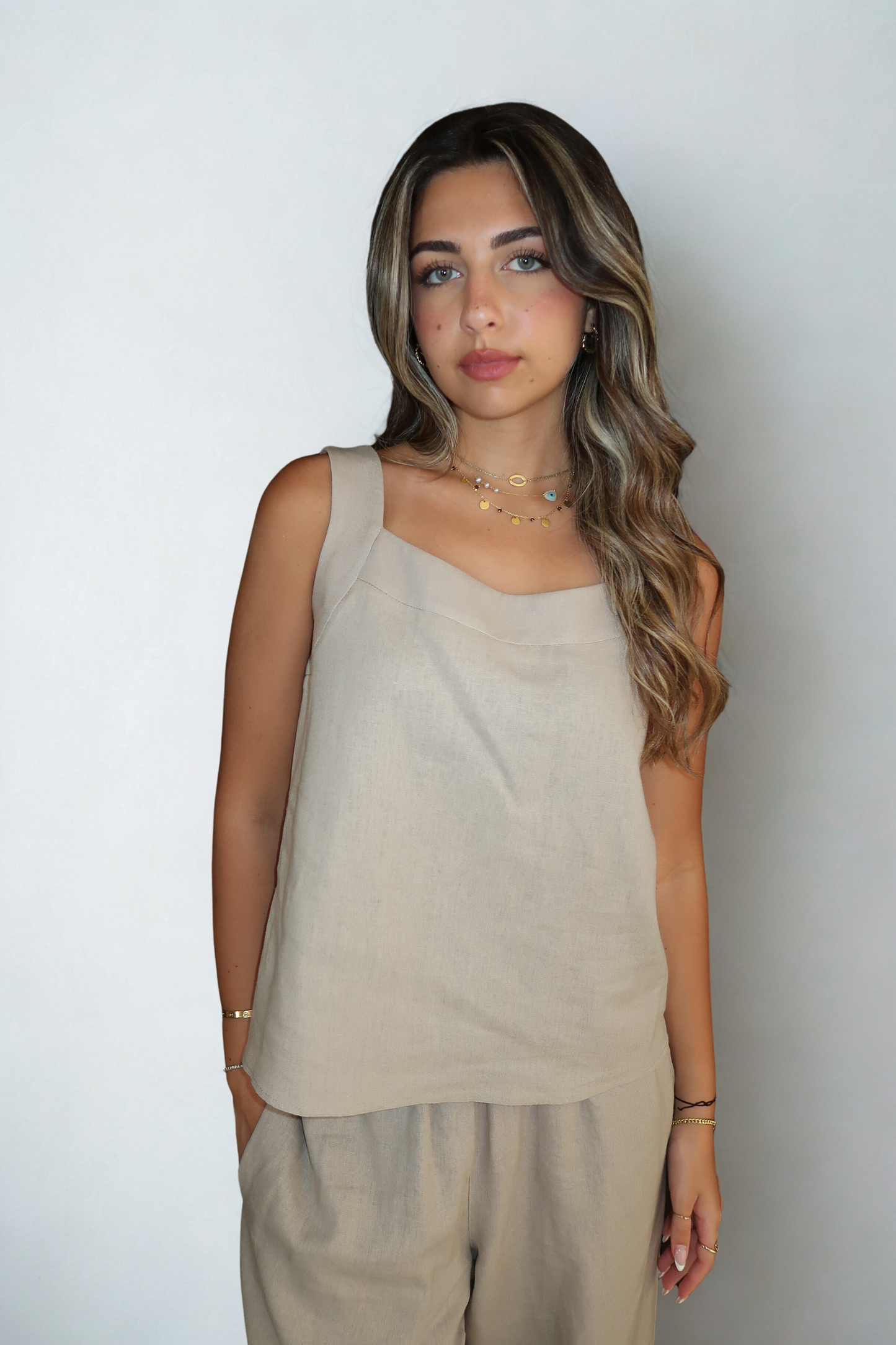 NAYA NATURAL LINEN SLEEVELESS TOP