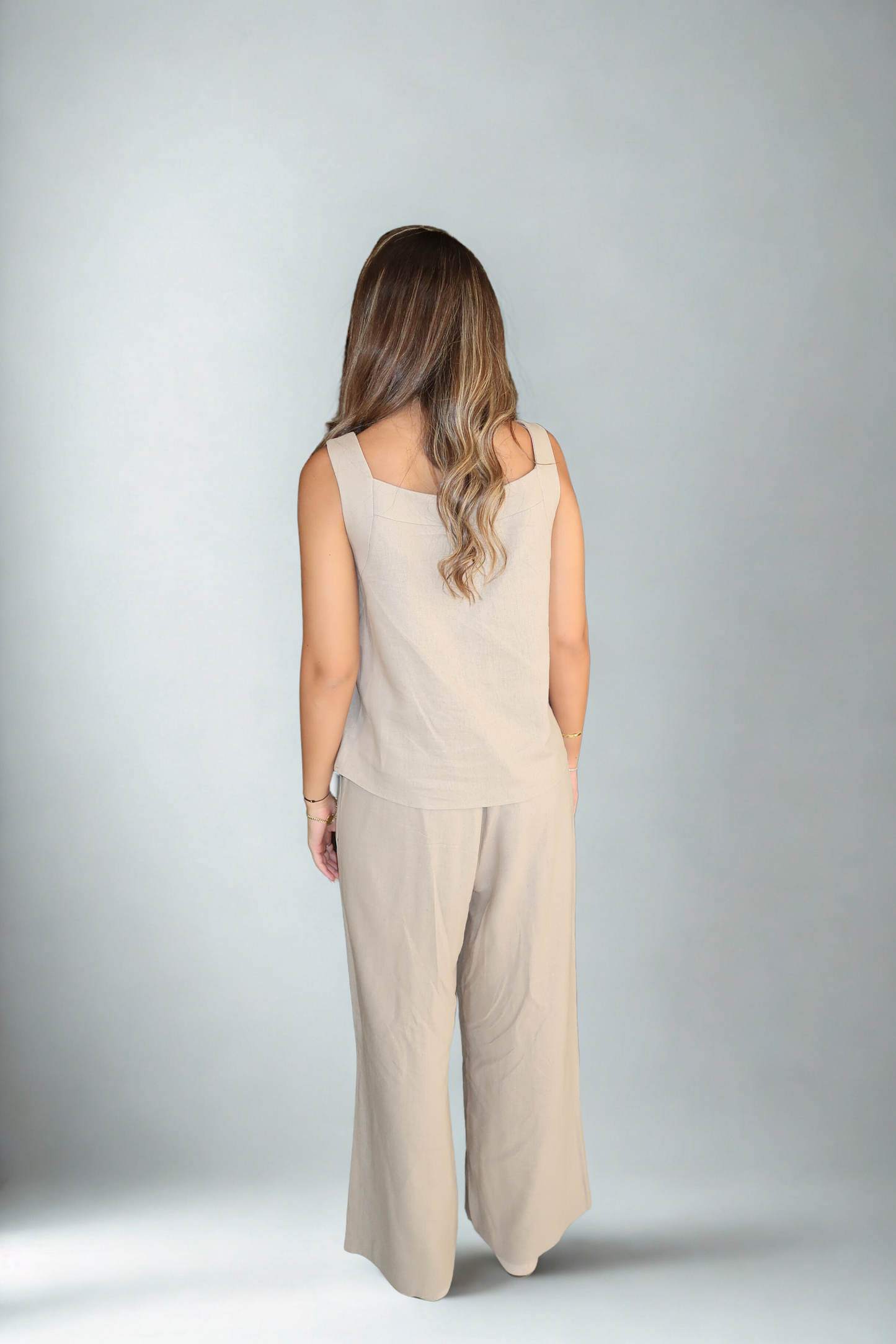 NAYA NATURAL LINEN SLEEVELESS TOP