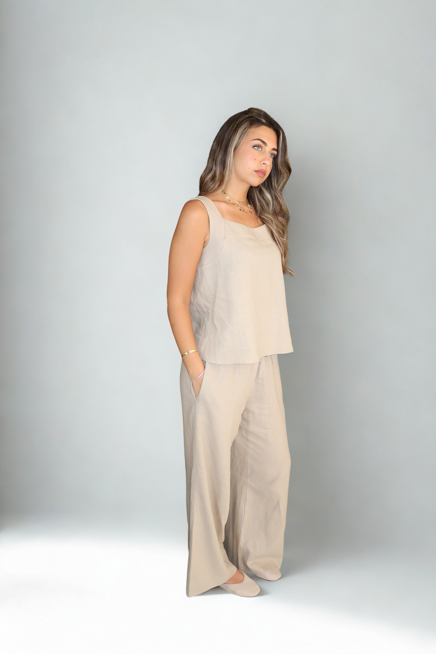 NAYA NATURAL LINEN SLEEVELESS TOP