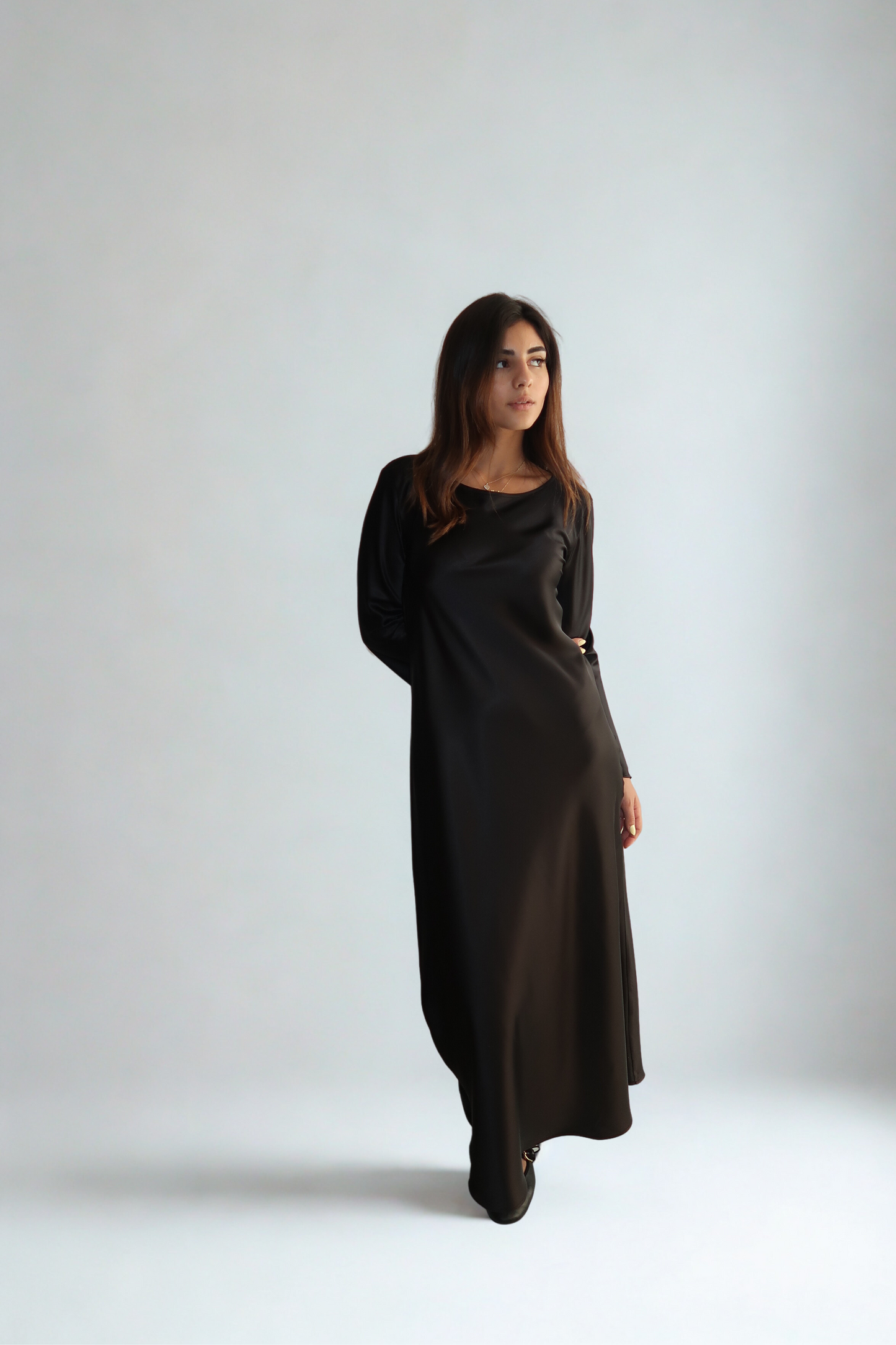 NILA BLACK SATIN SLEEVED MIDI DRESS