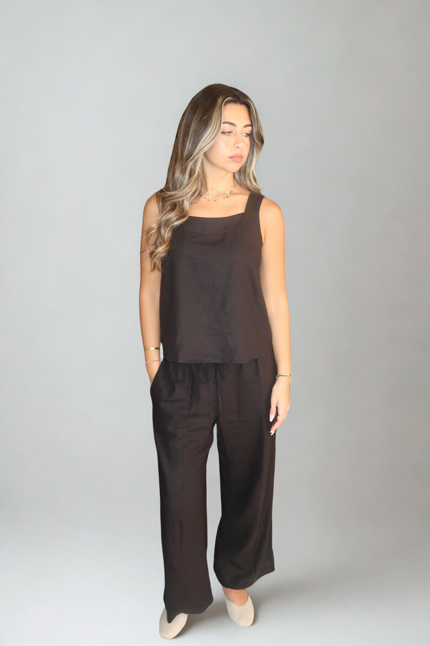 NAYA BLACK LINEN SLEEVELESS TOP