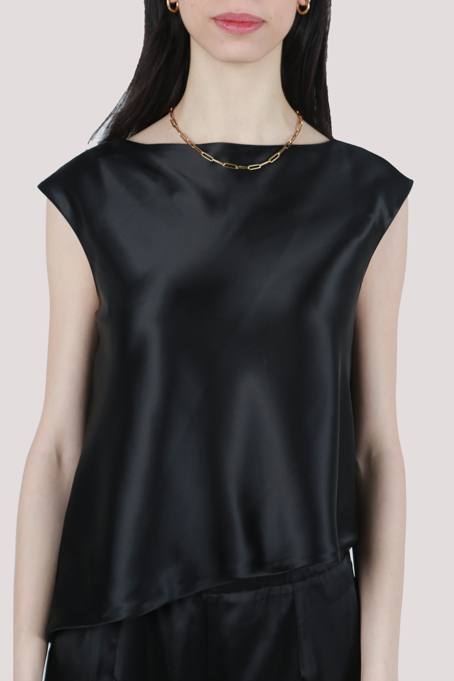 LILA BLACK SATIN TOP