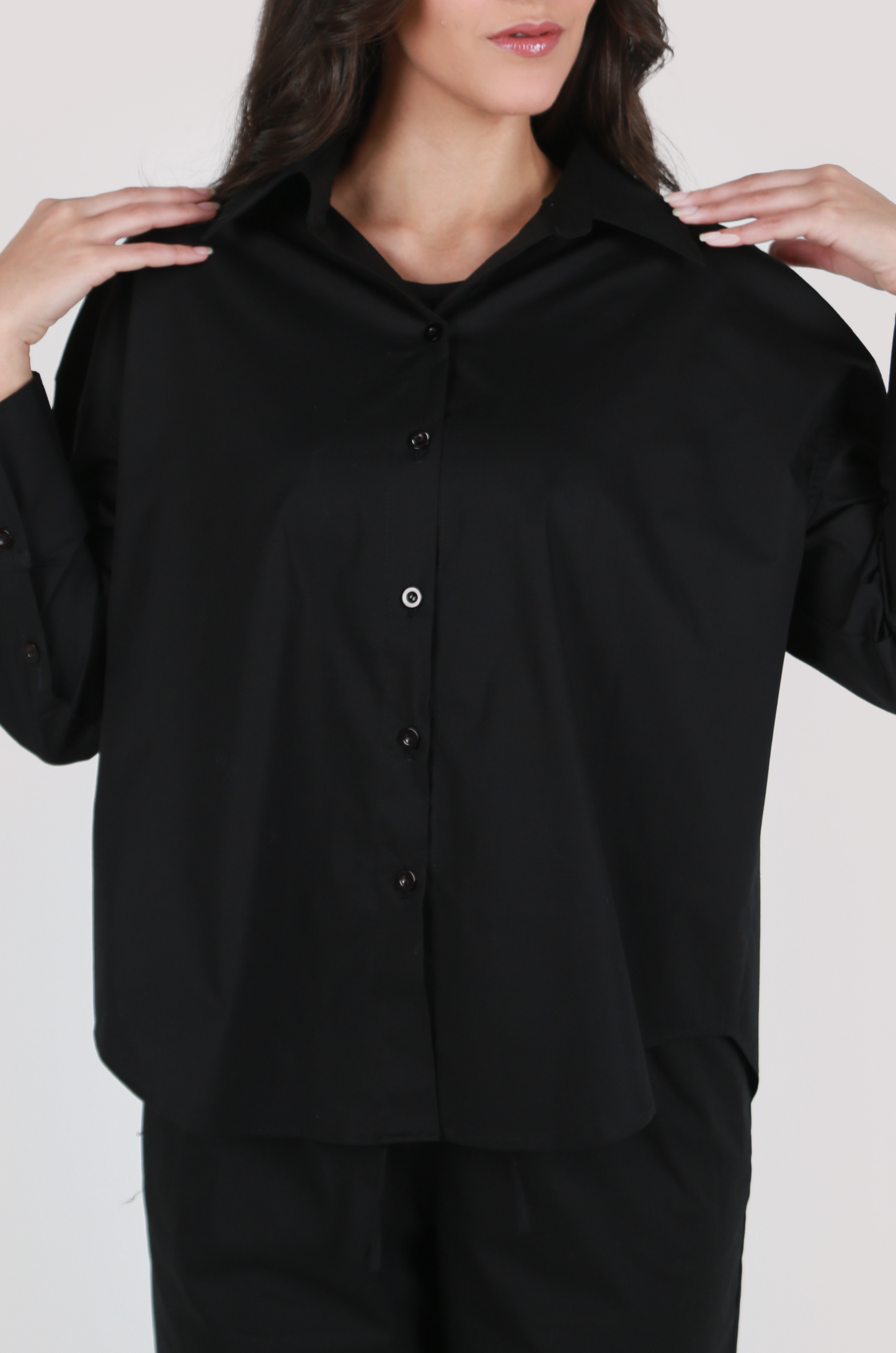 AELA NOIR POPLIN BLOUSE