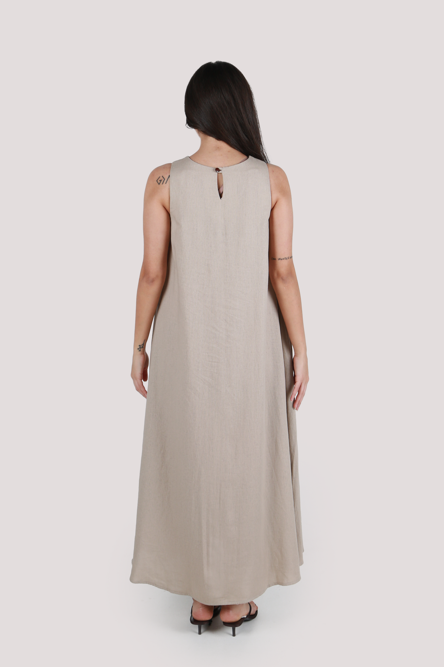 MILA NATURAL LINEN MAXI DRESS