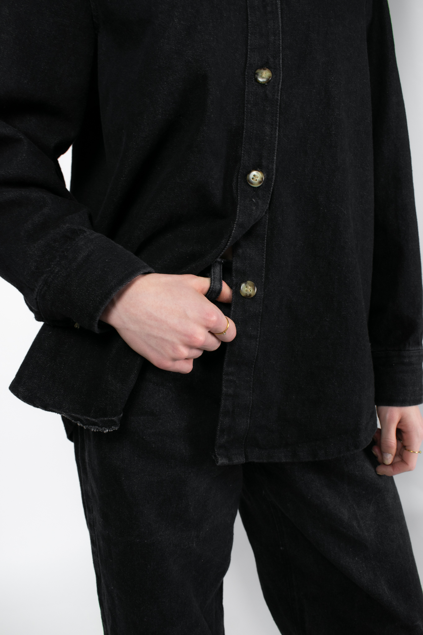 LILY NOIR RELAXED JEAN