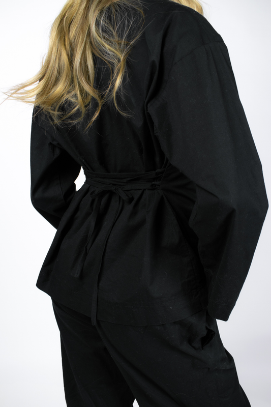 ISLA NOIR CINCHED WAIST LONG SLEEVE POPLIN TOP